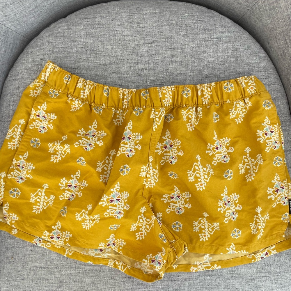 Patagonia barely baggies shorts